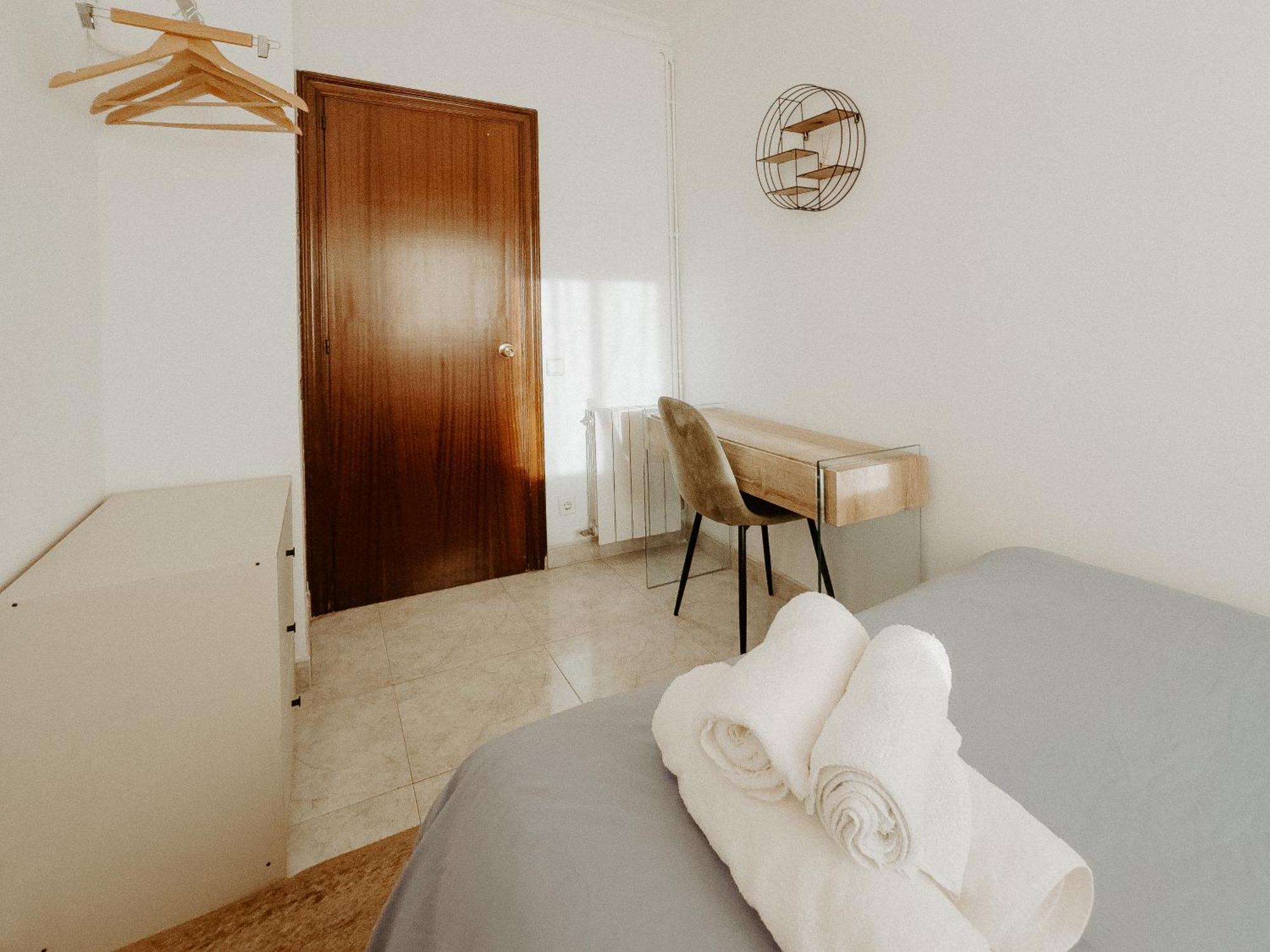 Charming Rooms In Shared Apartment Near Camp Nou Barcelona Pokój zdjęcie