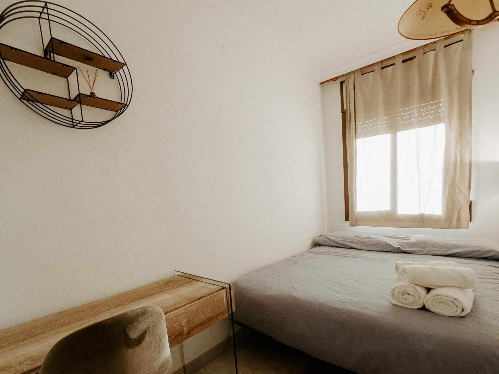 Charming Rooms In Shared Apartment Near Camp Nou Barcelona Pokój zdjęcie