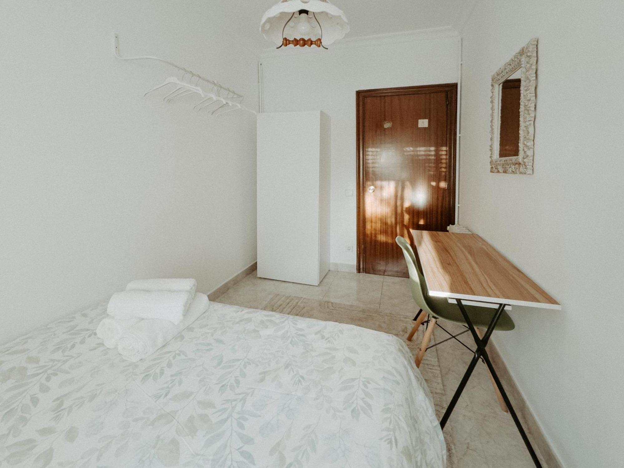Charming Rooms In Shared Apartment Near Camp Nou Barcelona Pokój zdjęcie