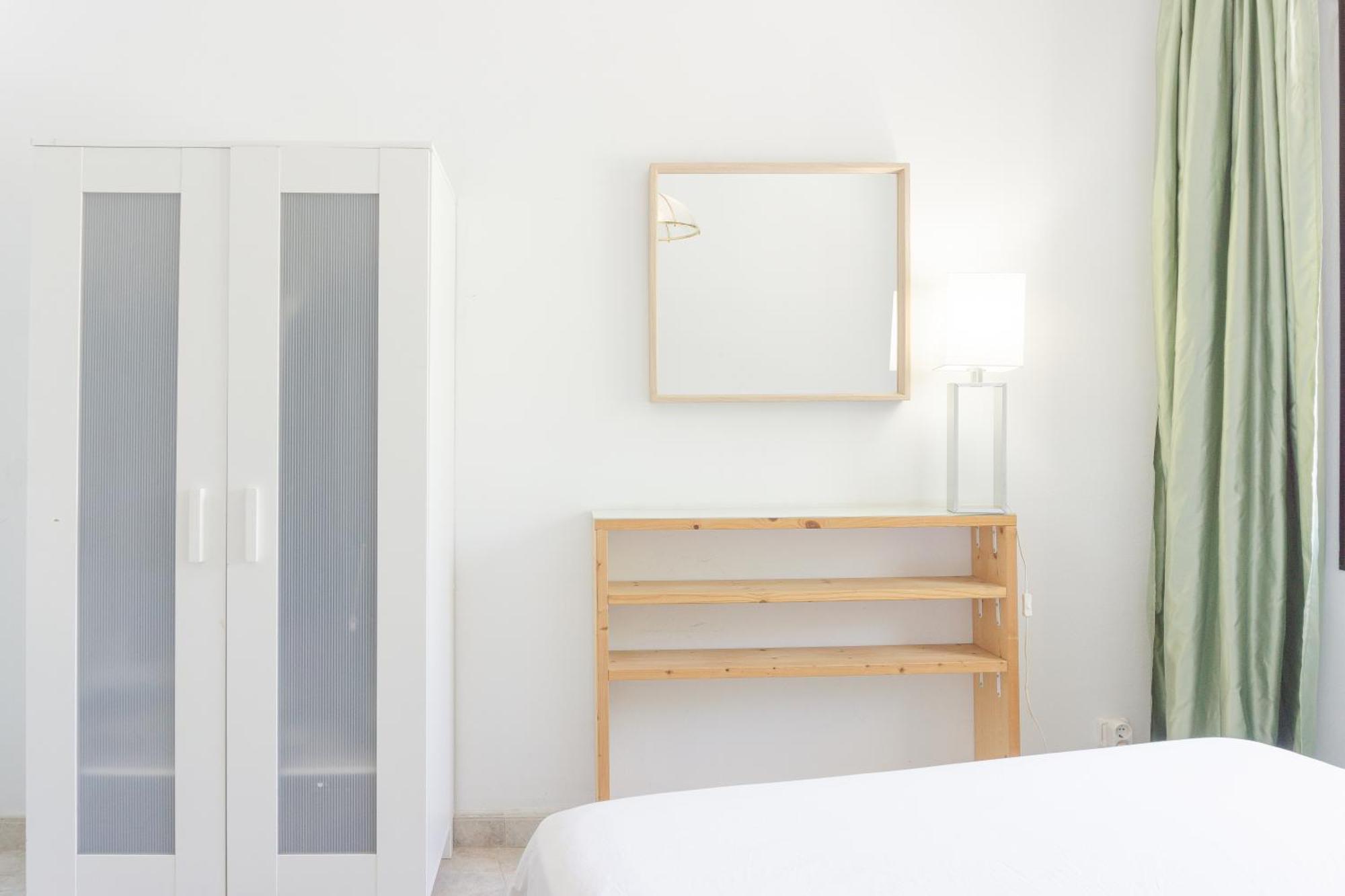 Charming Rooms In Shared Apartment Near Camp Nou Barcelona Zewnętrze zdjęcie